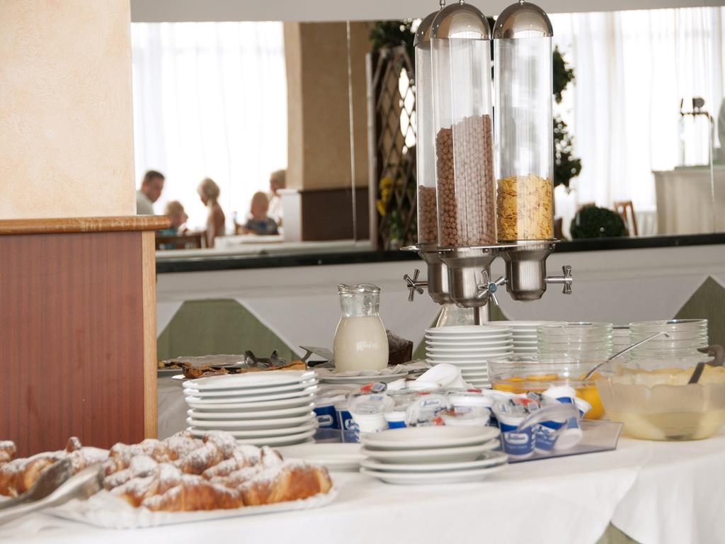 Hotel Adler - Sala colazione