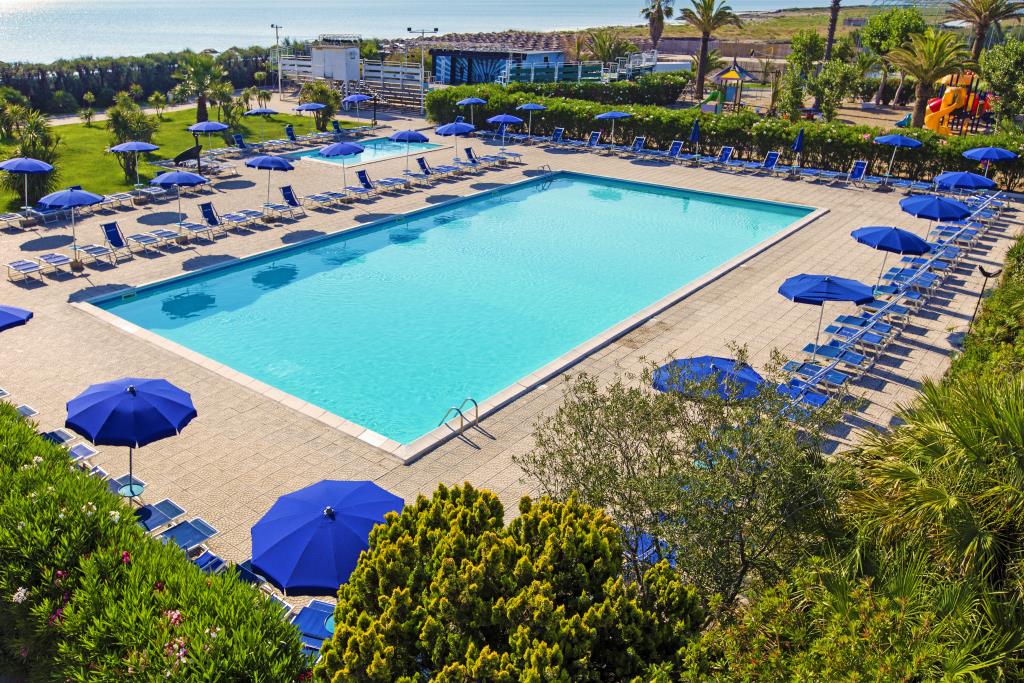 Residence African Beach Resort - Piscina