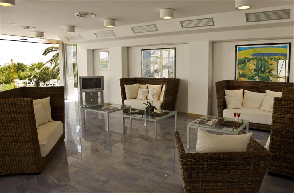 Residence African Beach Resort - Salotto