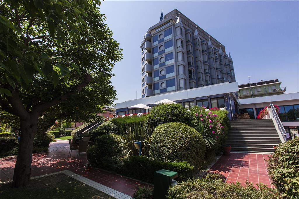 Hotel Airone - HotelEsterno