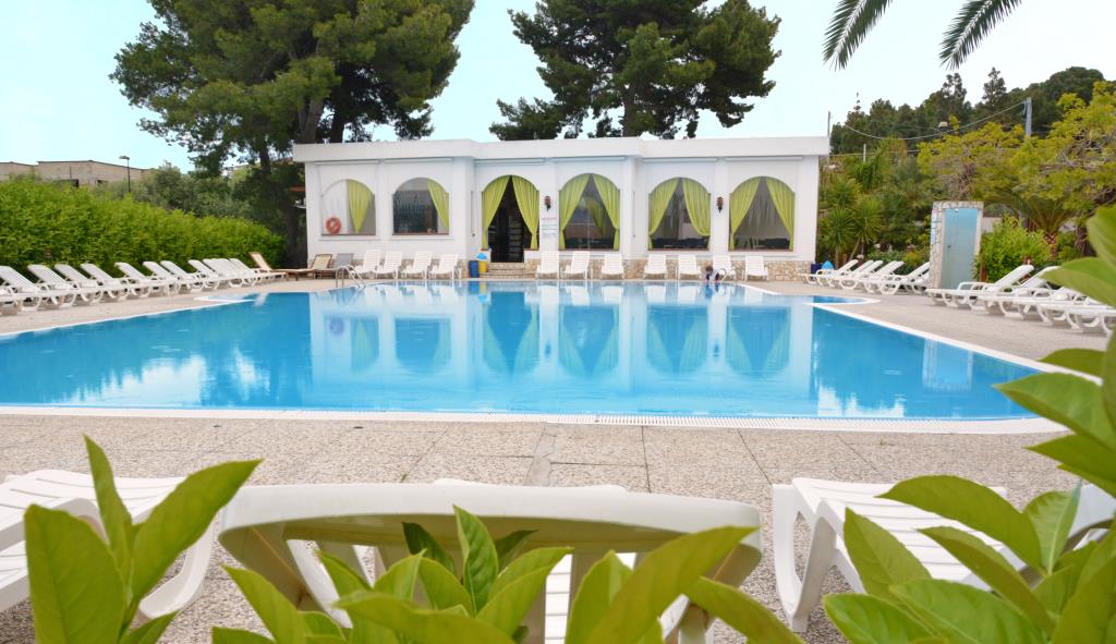 Residence Albachiara - Piscina