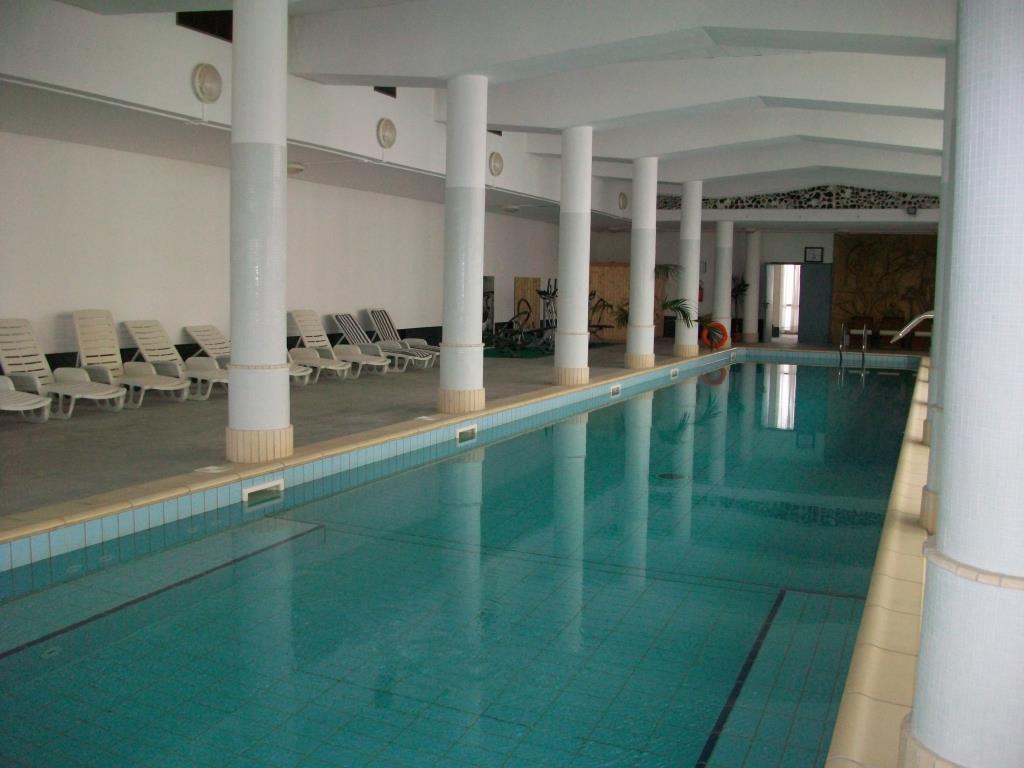 Hotel Alexander Palace - Piscina
