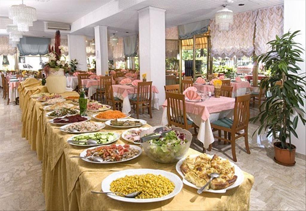 Hotel Alfredo's - Buffet
