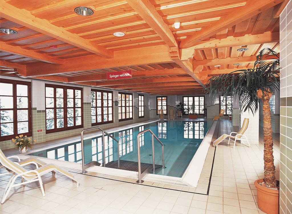 Hotel Almresort Gerlitzen - Piscina interna