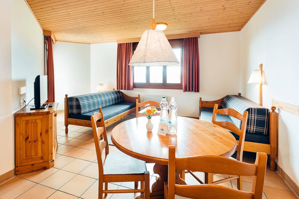 Hotel Almresort Gerlitzen - Salotto