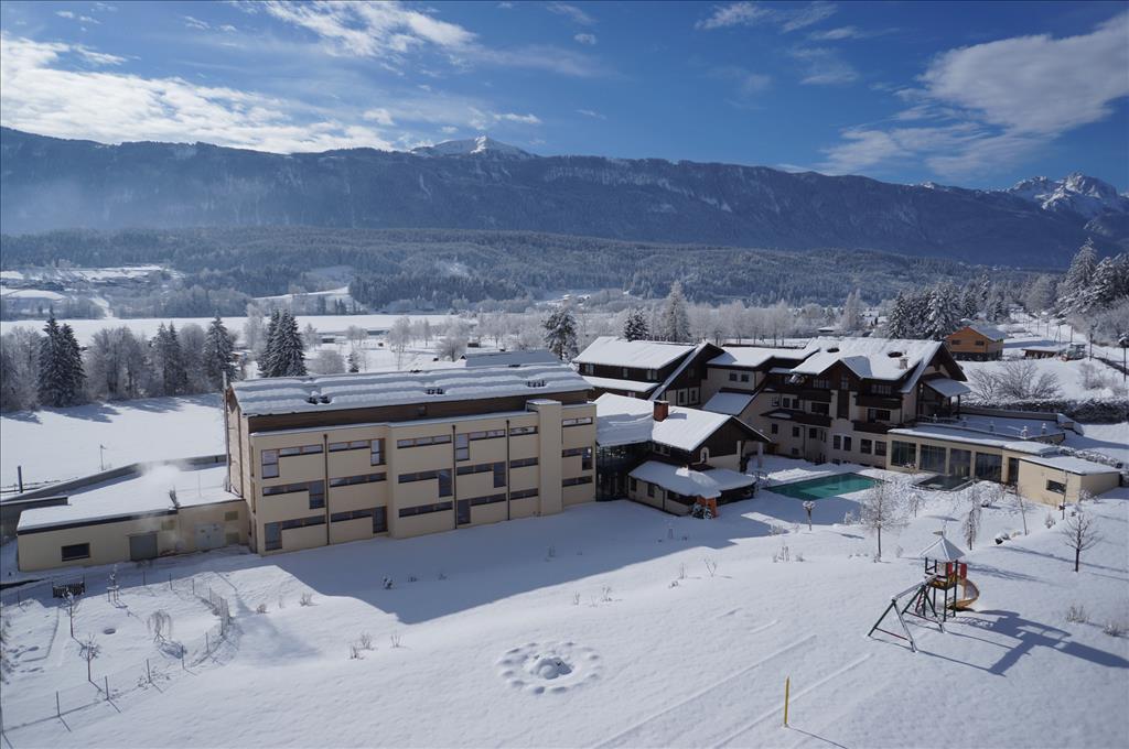 Hotel Alpen Adria - Hermagor-Pressegger See