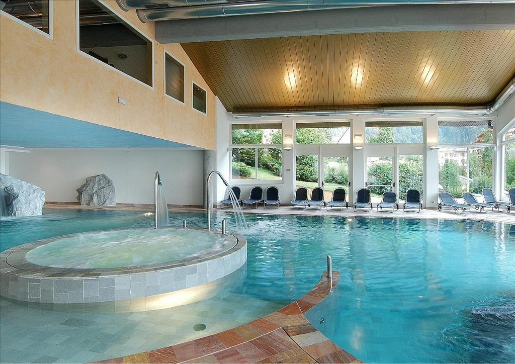Hotel Alpenresort Belvedere Wellness & Beauty - Piscina