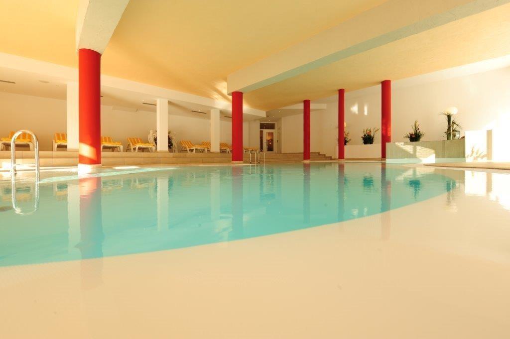 Hotel Alte Post - Piscina