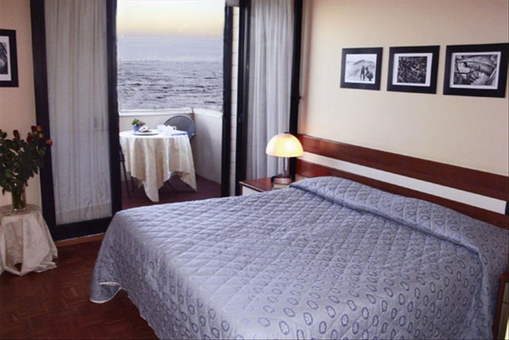 Hotel Ambassador - Camera