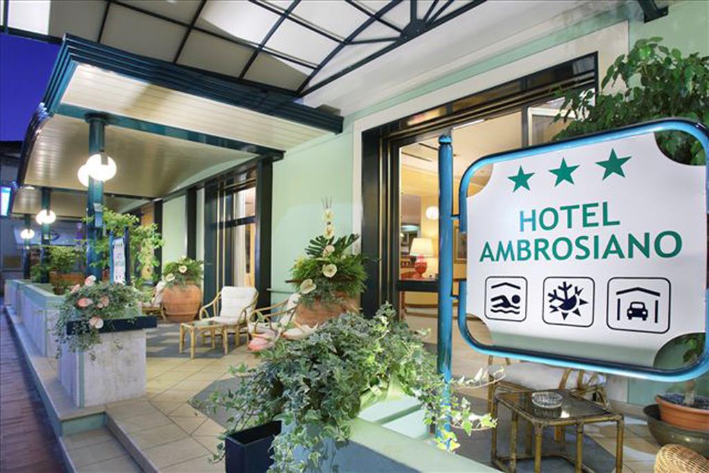 Hotel Ambrosiano - Ingresso