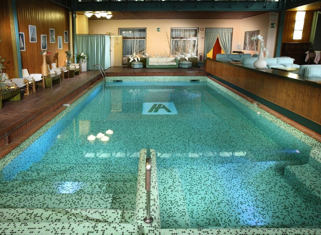Hotel Ambrosiano - Piscina