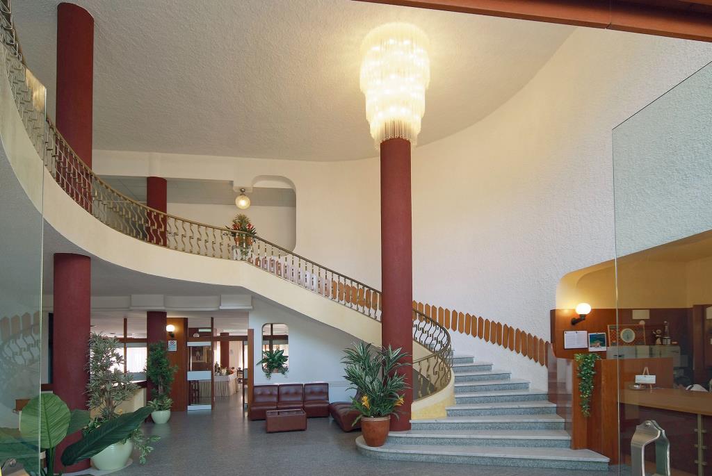 Hotel America - Atrio