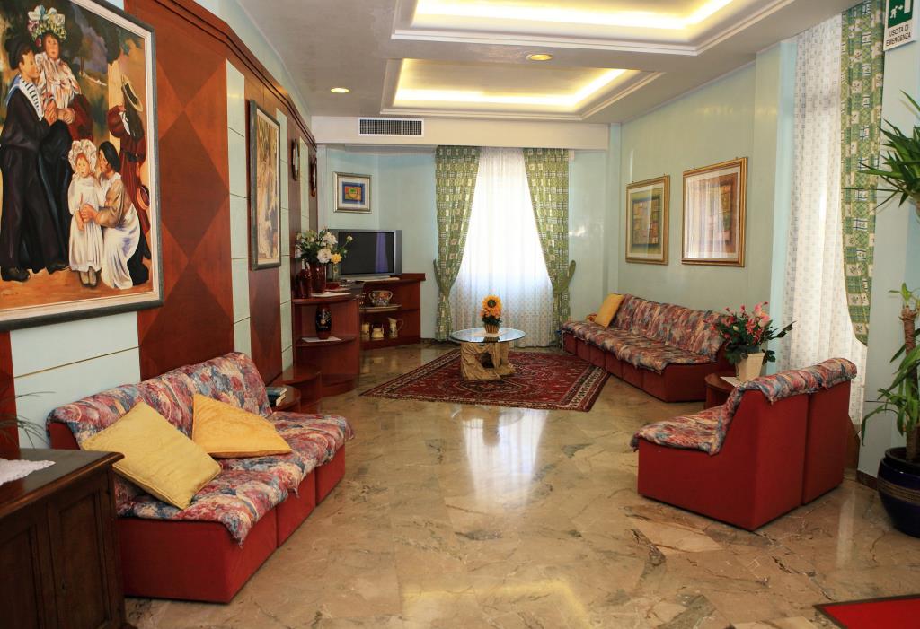 Hotel American - Interno