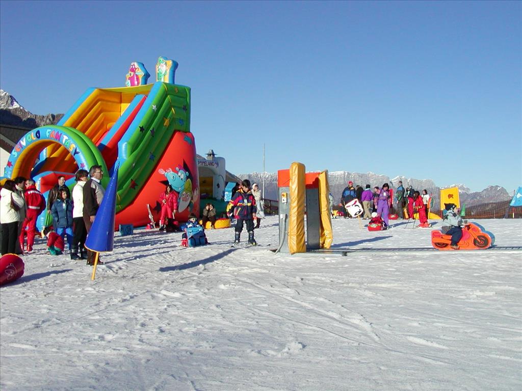 Hotel Antares - Babypark