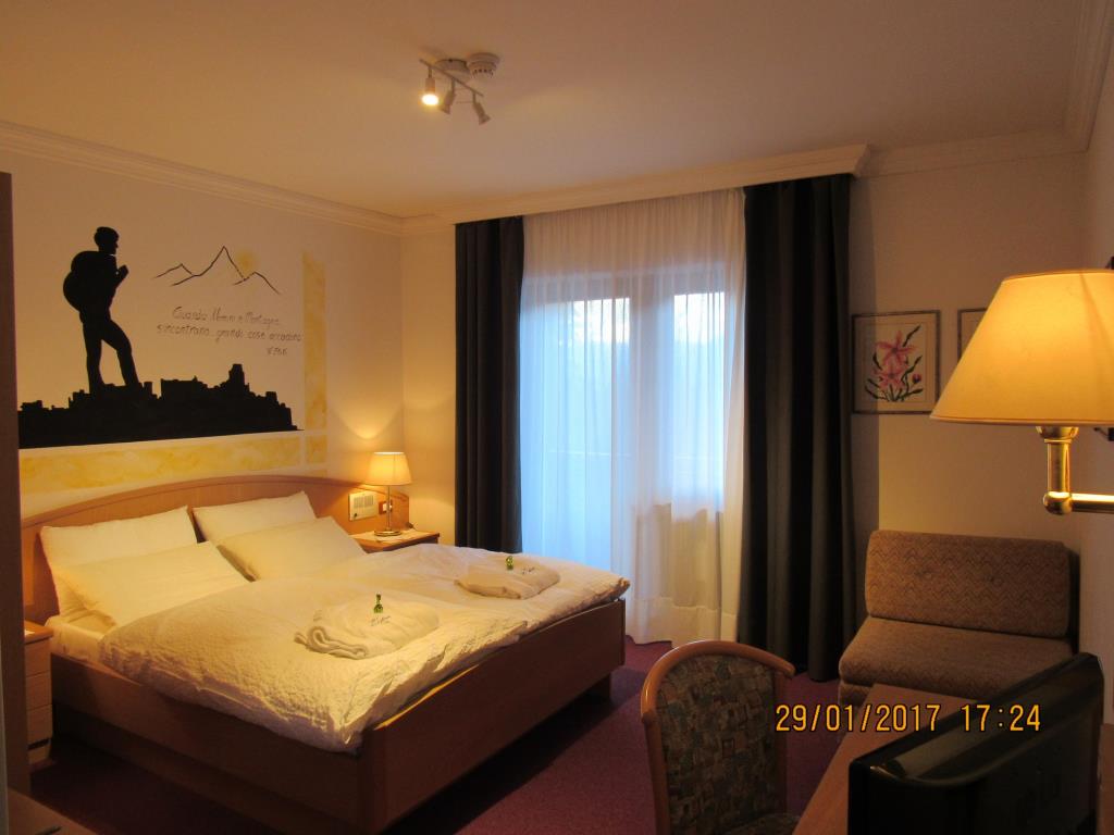 Hotel Arnica  - Camera