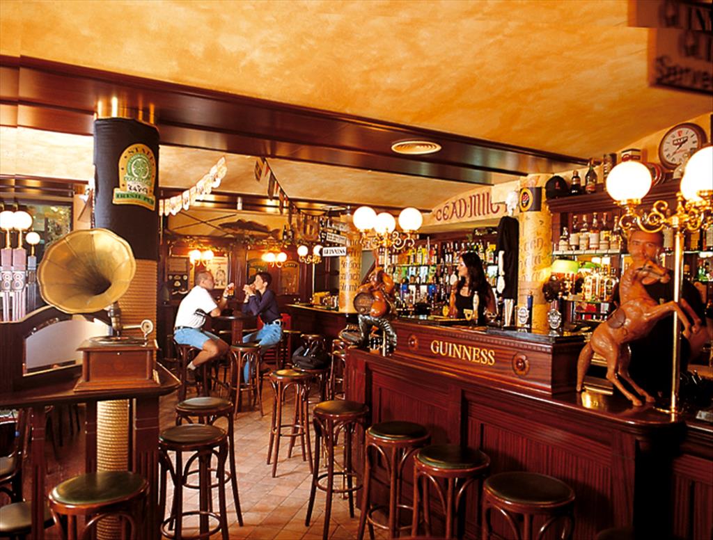 Hotel Astro - Pub