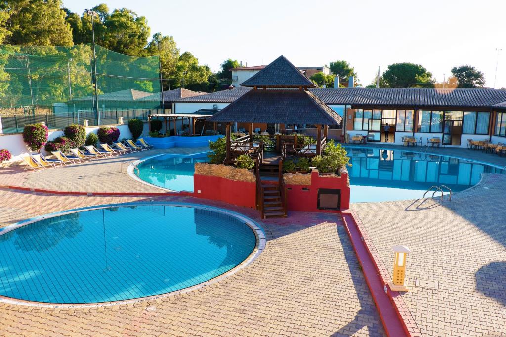 Hotel Baia dei Gigli - Piscina