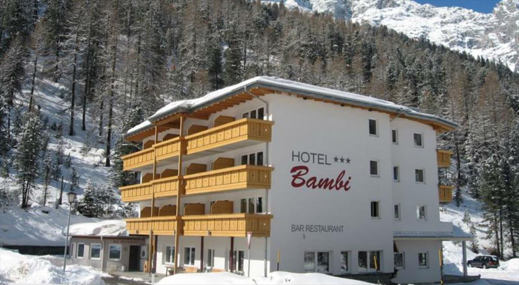 Hotel Bambi am Park - Esterno