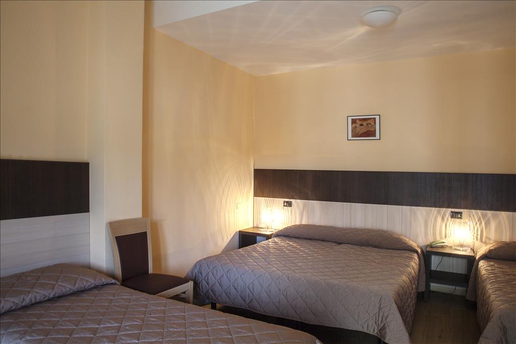 Hotel Bamby - Camera