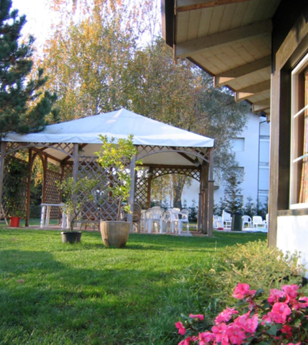 Hotel Bavaria - EsternoGazebo
