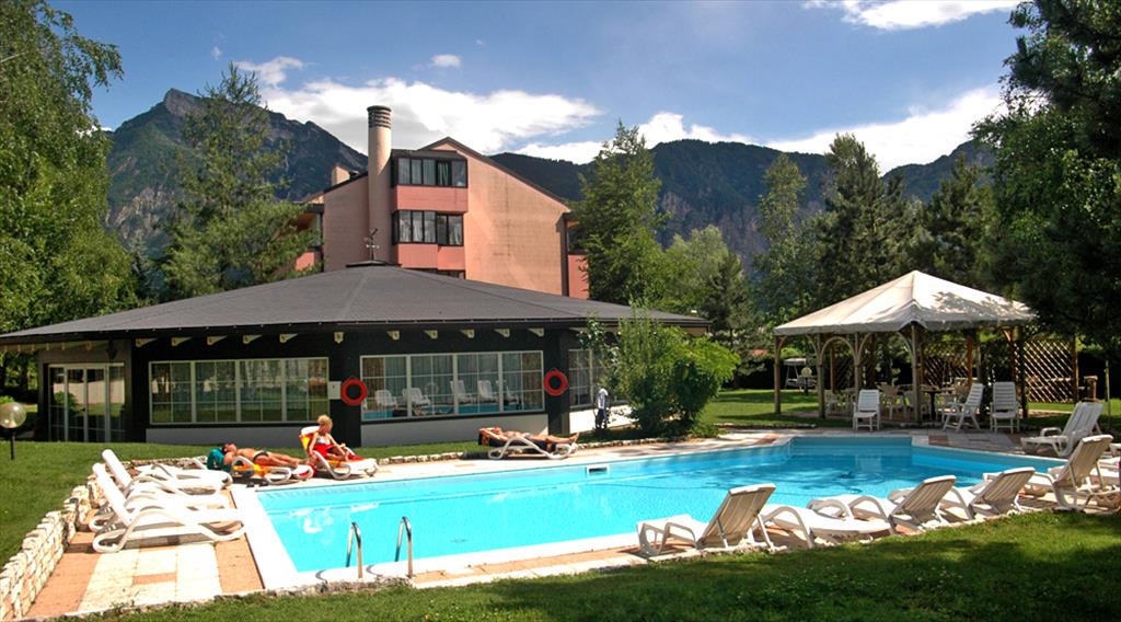 Hotel Bavaria - EsternoPiscina