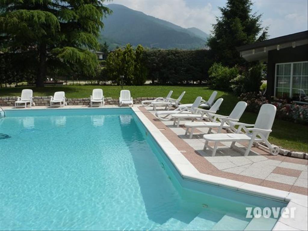 Hotel Bavaria - EsternoPiscina