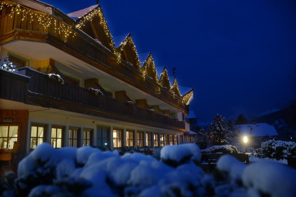 Hotel Bellacosta - Esterno