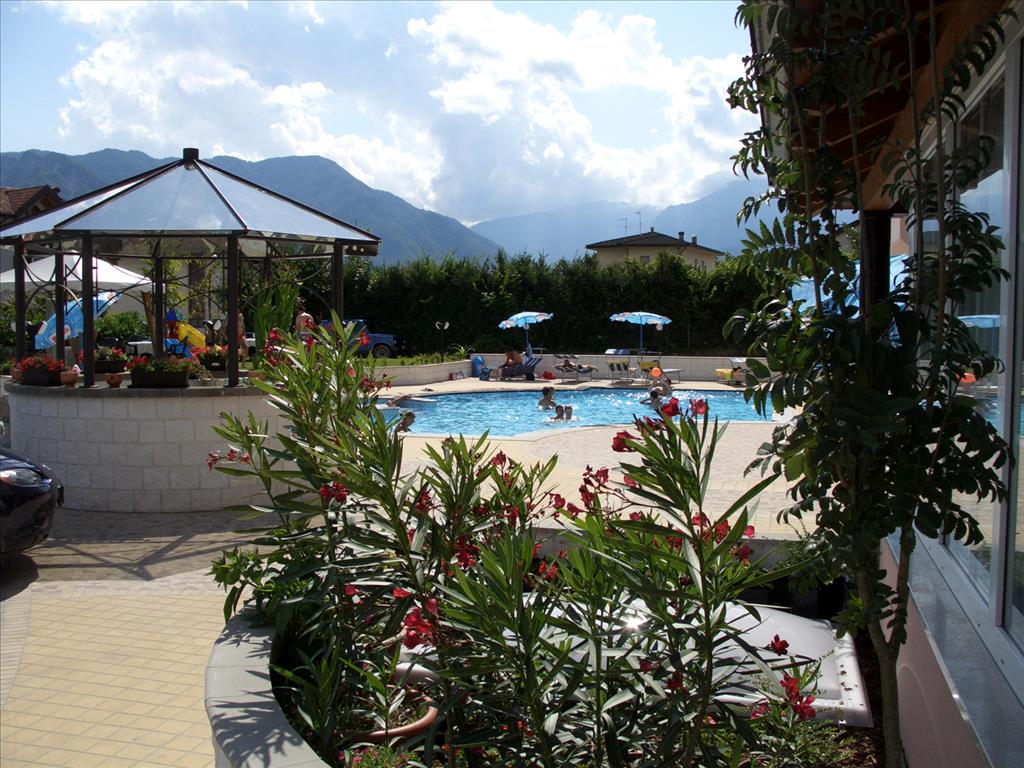 Hotel Bellaria - Piscina