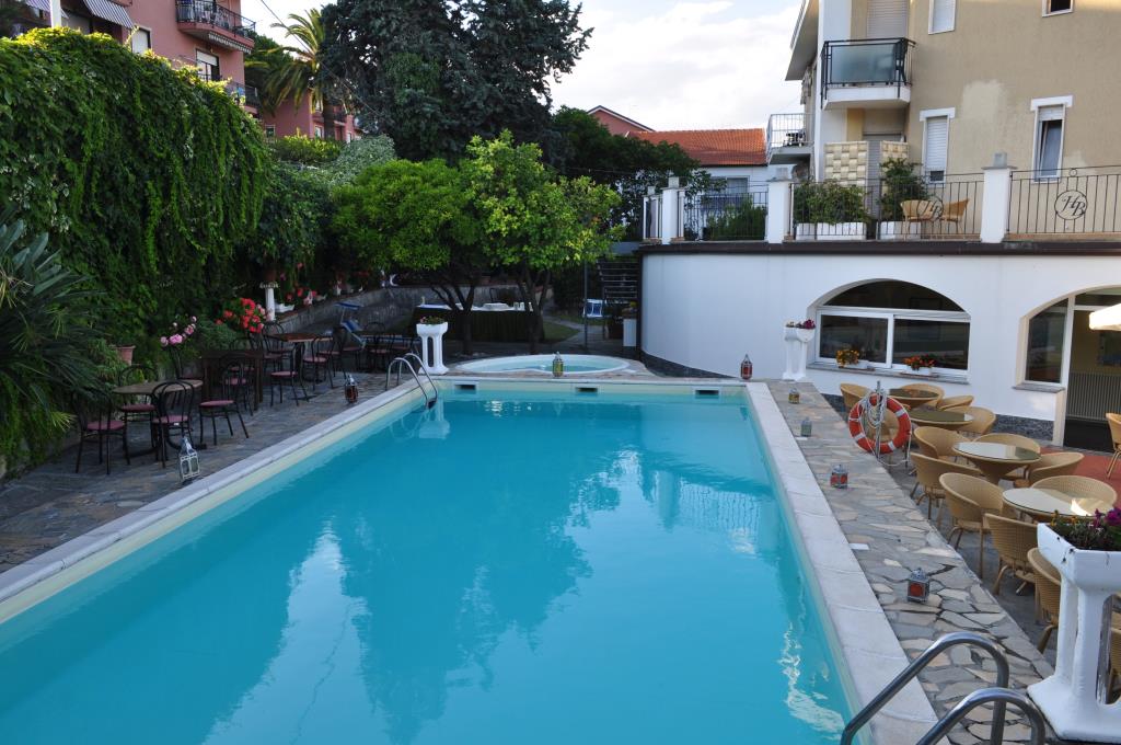 Hotel Bellavista - Piscina
