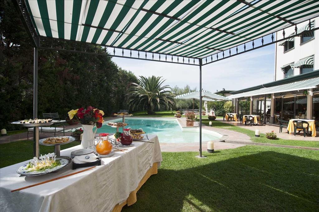 Hotel Best Western Park Roma Nord - Piscina