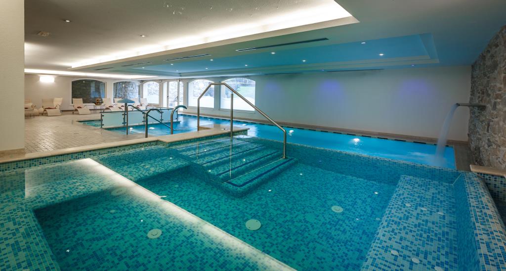 Hotel Beverly - Piscina