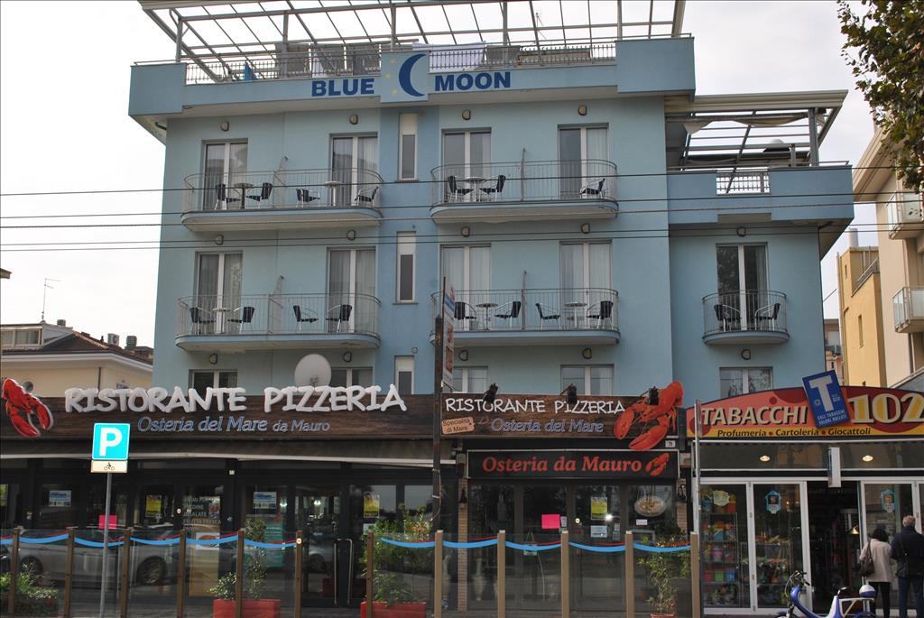 Hotel Blue Moon - BlueMoon