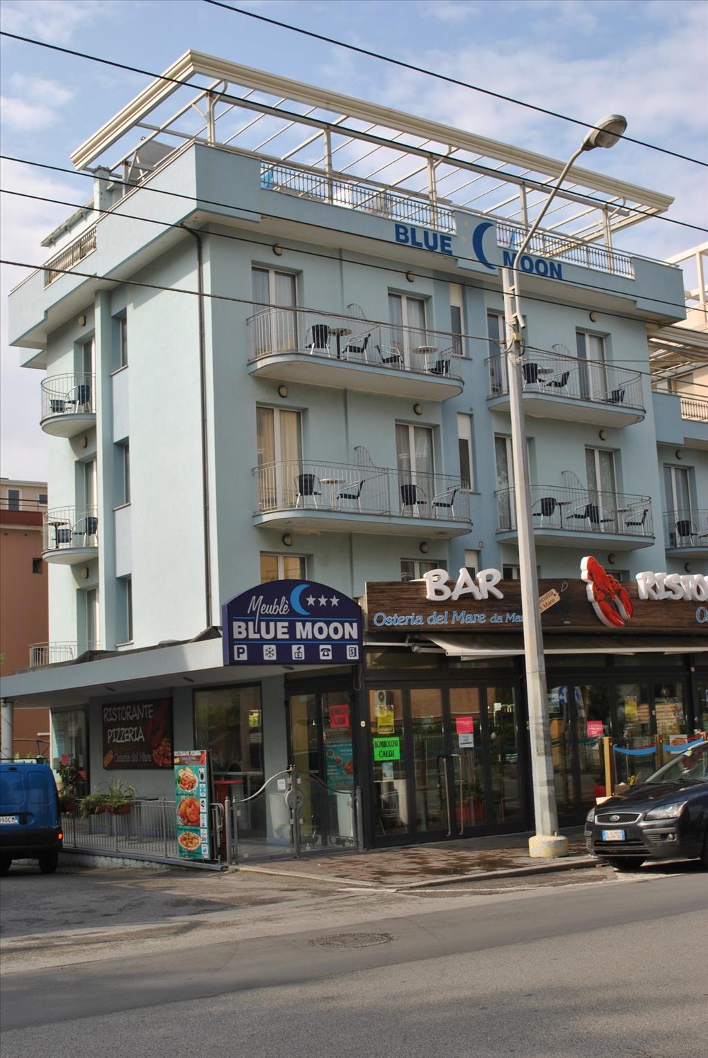 Hotel Blue Moon - Esterno