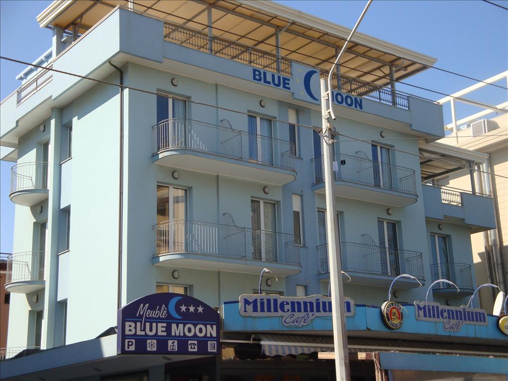 Hotel Blue Moon - Esterno