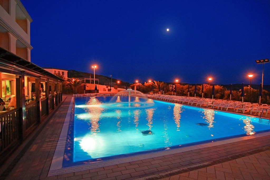Hotel Borgo Saraceno - Piscina