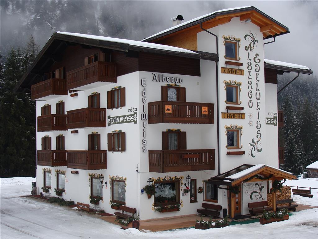Hotel Césa Edelweiss - Esterno