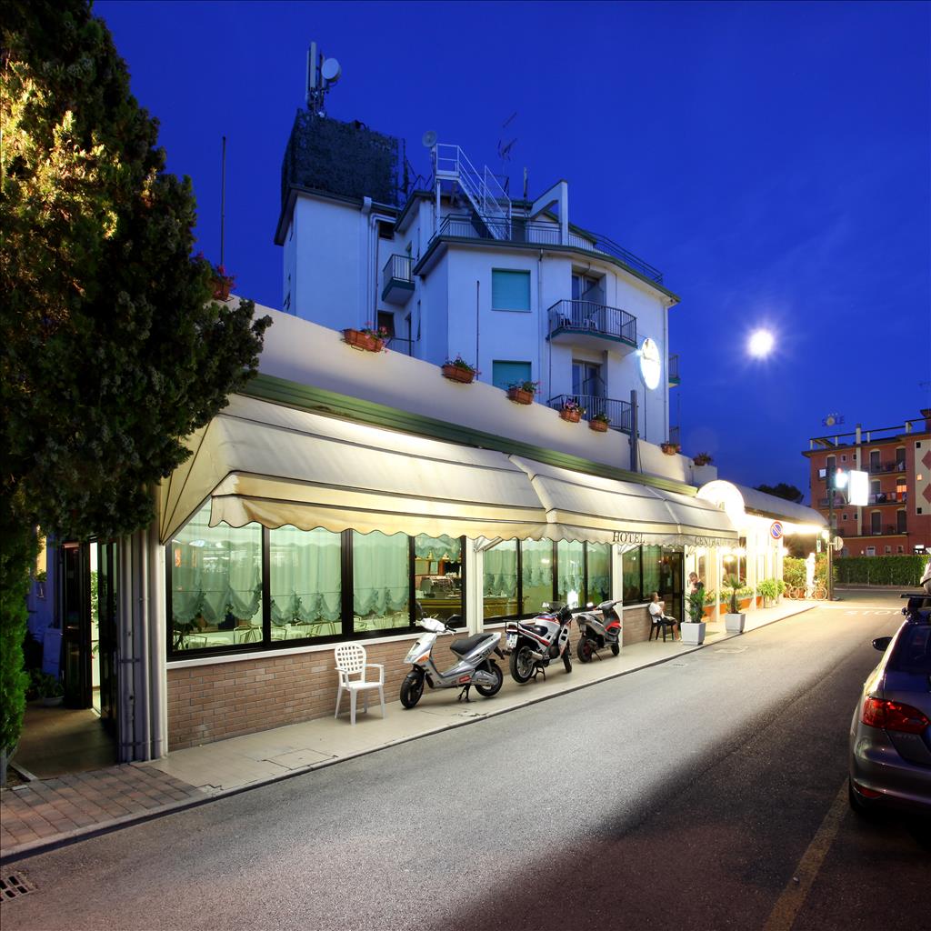 Hotel Centrale - Esterno