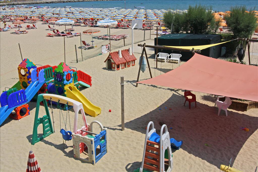Hotel Cesare - ParcoGiochi