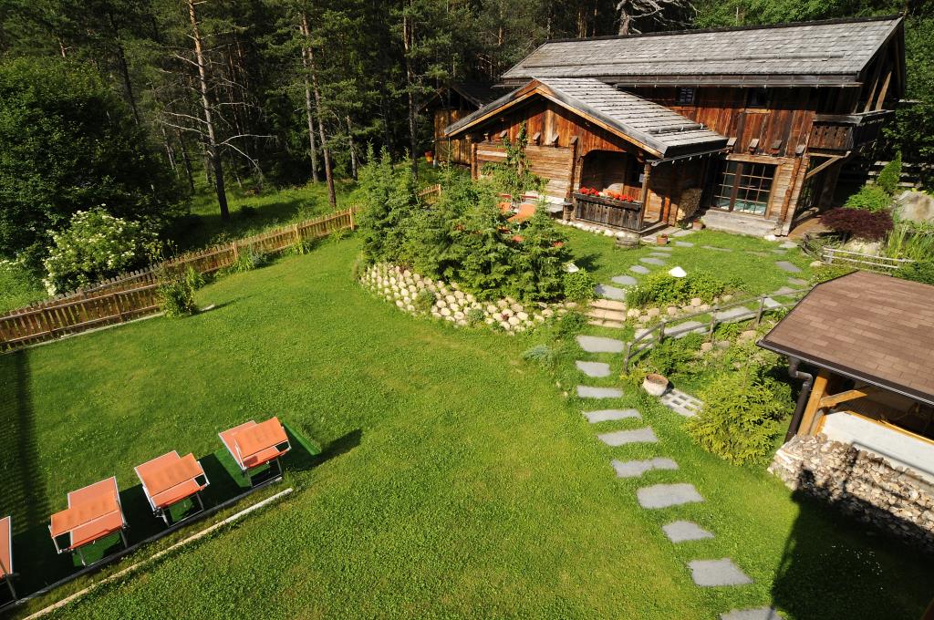 Hotel Chalet Corso - Giardino
