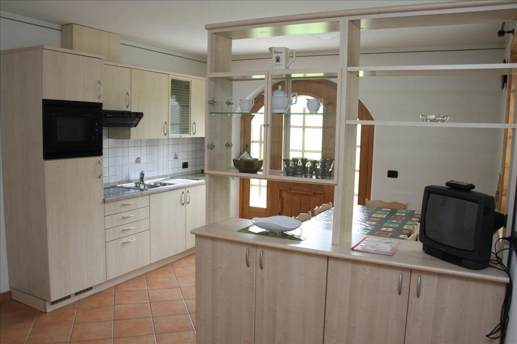 Appartamenti  Chalet La Golp - Pineta - Cucina