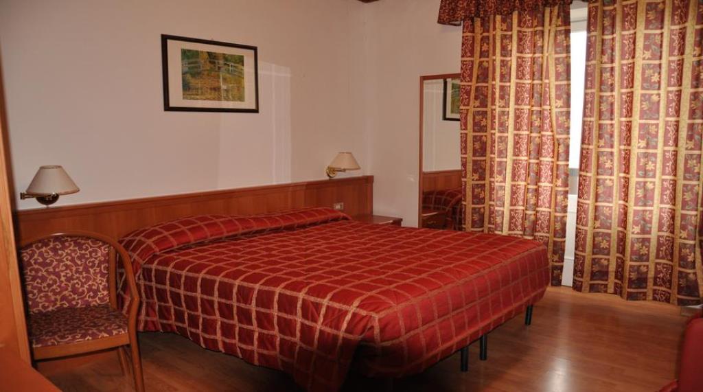 Hotel Cimone Excelsior - Camera
