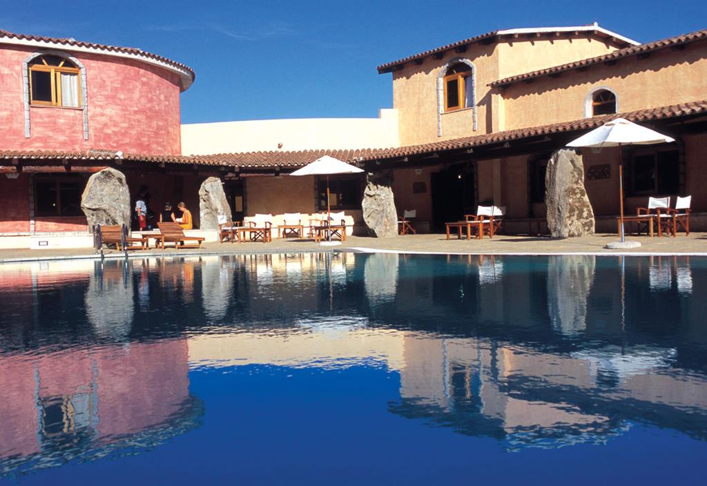 Hotel Club Esse Posada Beach Resort - Piscina