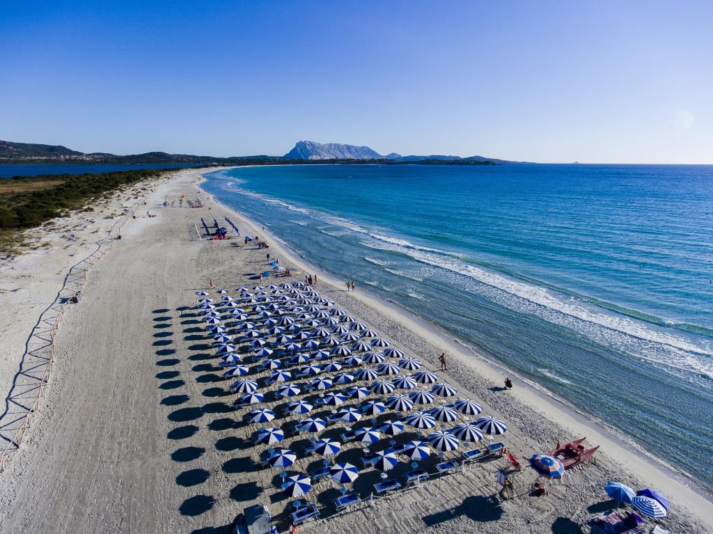 Hotel Club Le Rose - Spiaggia