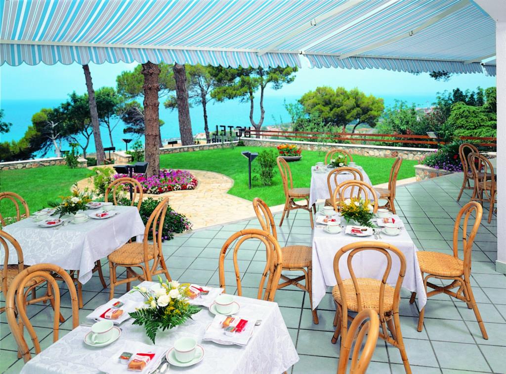 Hotel Club Residence La Castellana - Terrazza