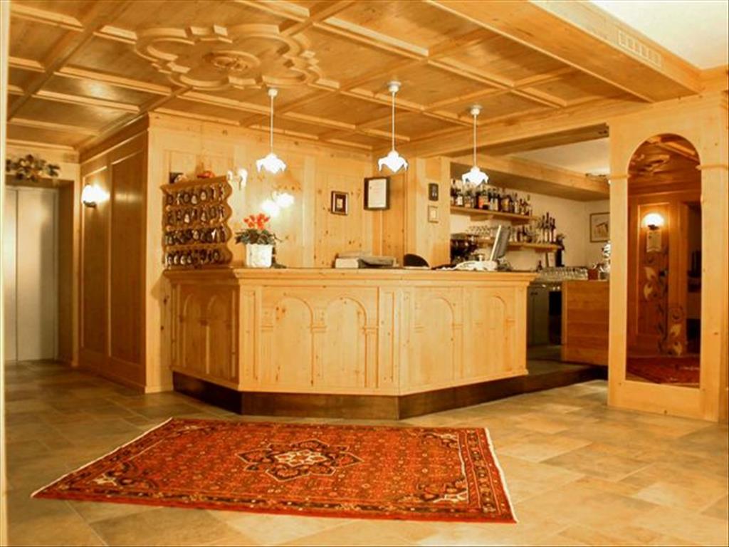 Hotel Corona - Reception