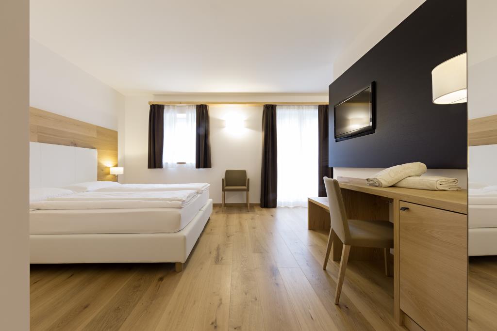 Hotel Corona Dolomites - Camera