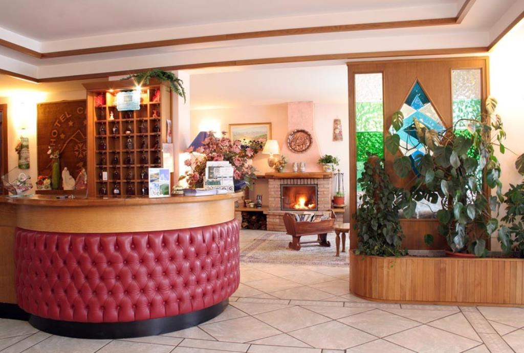 Hotel Cristal - Reception
