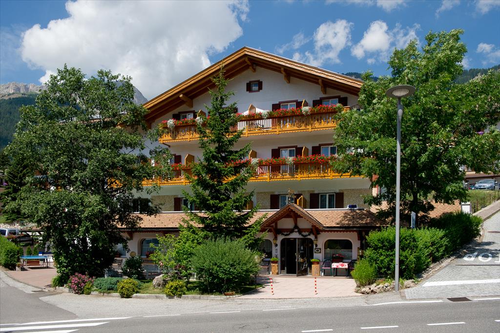 Hotel Cristallo - Esterno