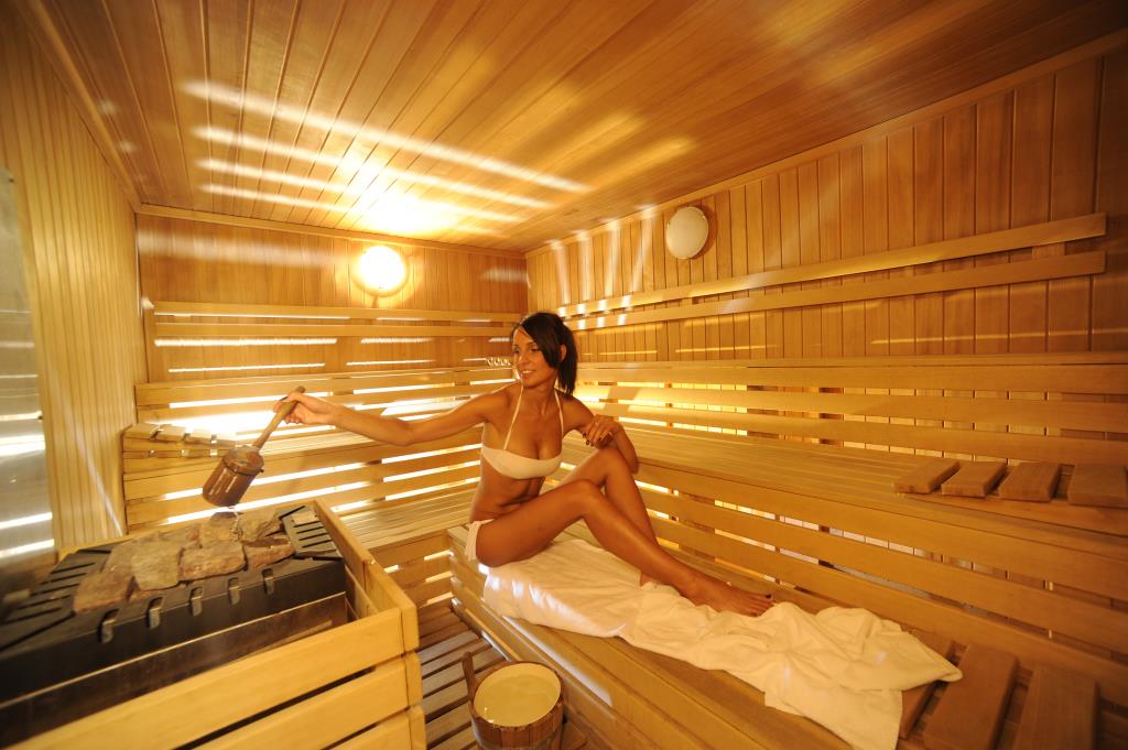 Aparthotel Des Alpes - CentroBenessere