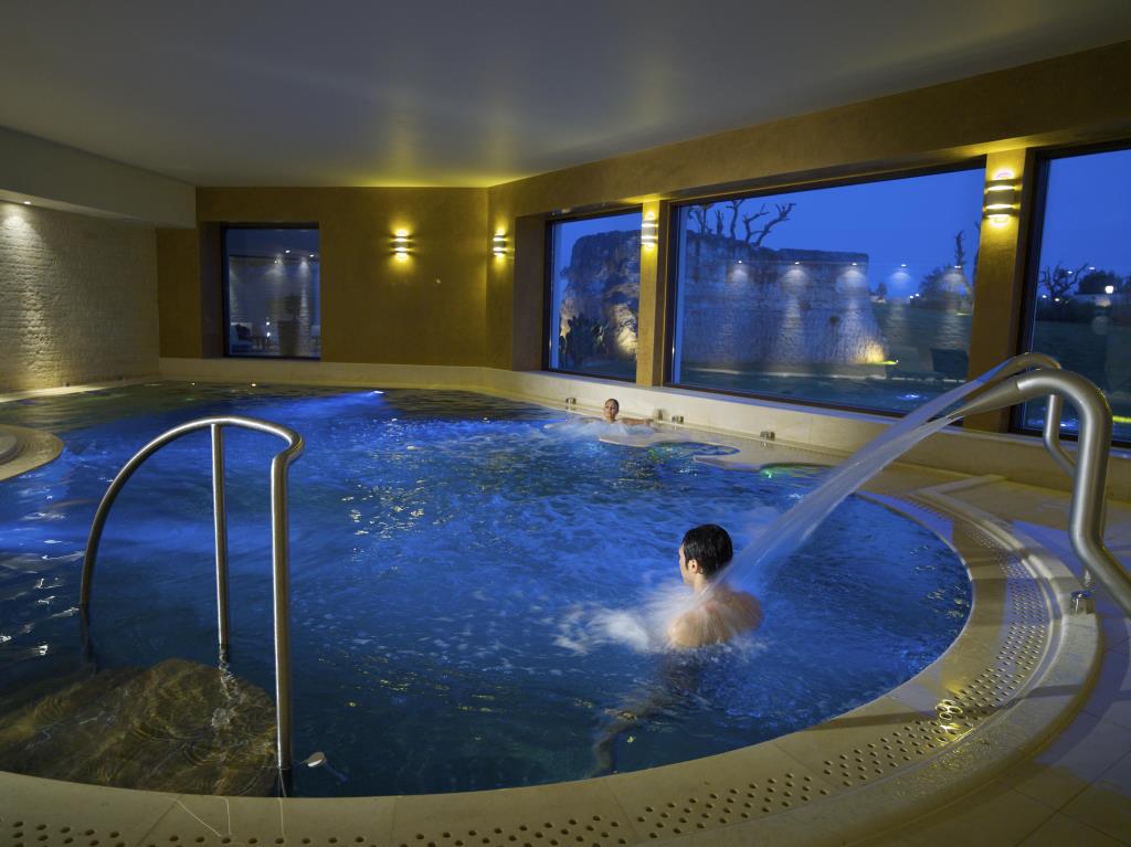 Hotel Double Tree Hilton Acaya Golf Resort - PiscinaInterna